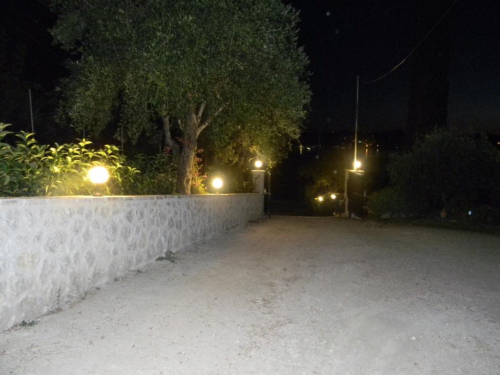 Villa Efterpi Kontokali Luaran gambar